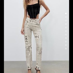 ZARA NWT Black & White Straight Leg Newspaper Jeans 27( 4)